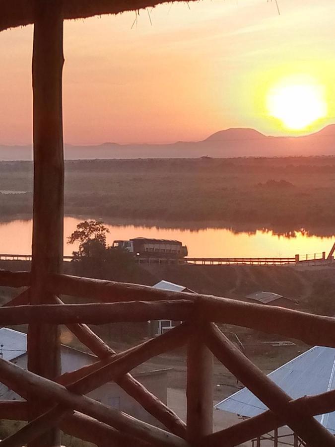 Tembo Safari Lodge Katunguru Eksteriør billede