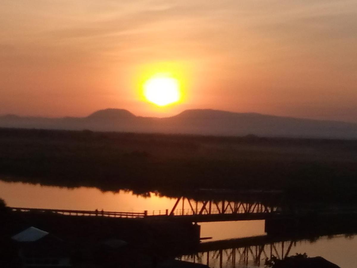 Tembo Safari Lodge Katunguru Eksteriør billede