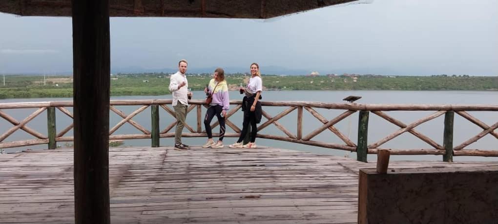 Tembo Safari Lodge Katunguru Eksteriør billede