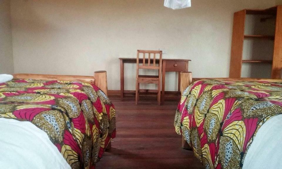 Tembo Safari Lodge Katunguru Eksteriør billede